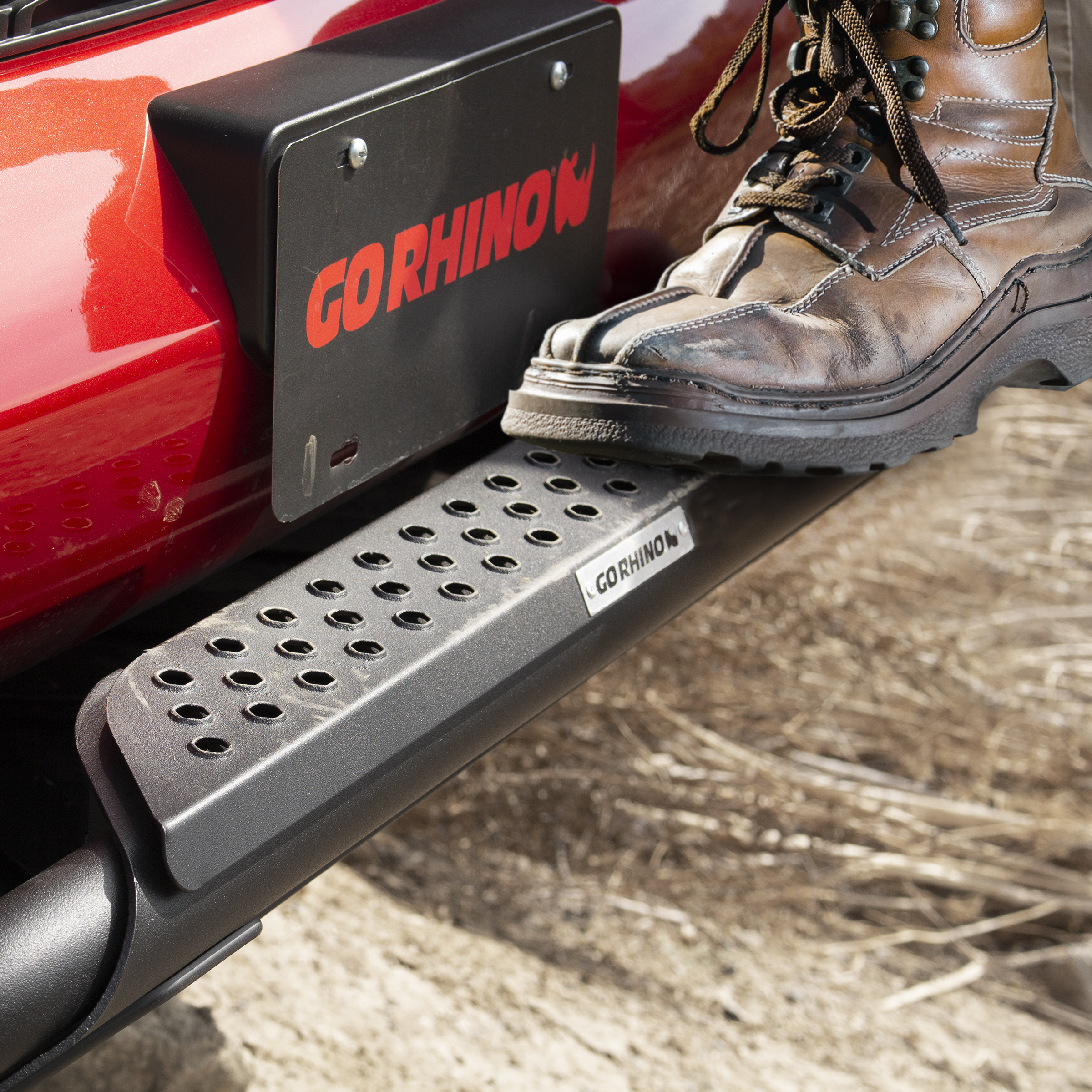 Go Rhino RC3 Skid Plate - Includes LED Light - 5689620LT