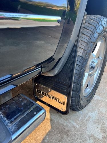 Truck Hardware Gatorback 12"x23" Denali Cut Mud Flaps customer photo