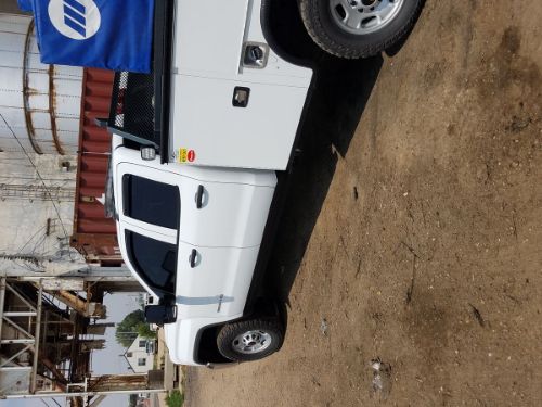 Truck Hardware Gatorback 12"x23" Gunmetal GMC Cut Mud Flaps customer photo