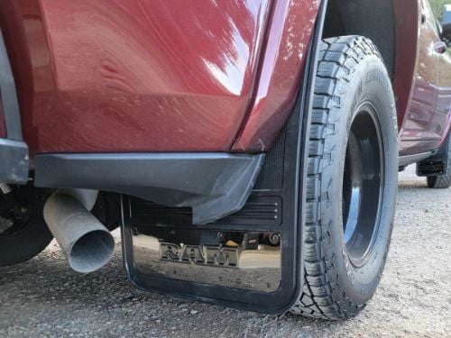 Truck Hardware Gatorback 21"x24" Dually Gunmetal RAM Text Mud Flaps customer photo