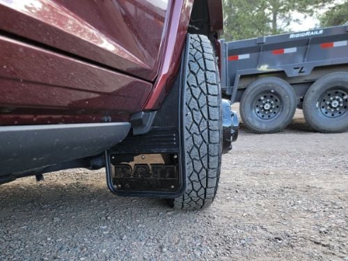 Truck Hardware Gatorback 21"x24" Dually Gunmetal RAM Text Mud Flaps customer photo