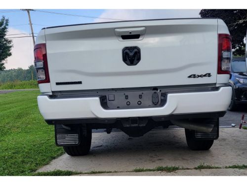 Truck Hardware Gatorback Black American Flag Mud Flaps - Front