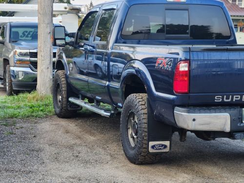 Truck Hardware Gatorback Blue Ford Oval Mud Flaps - Set of 4 - Fits 2017-2022 Ford F-250/F-350 customer photo