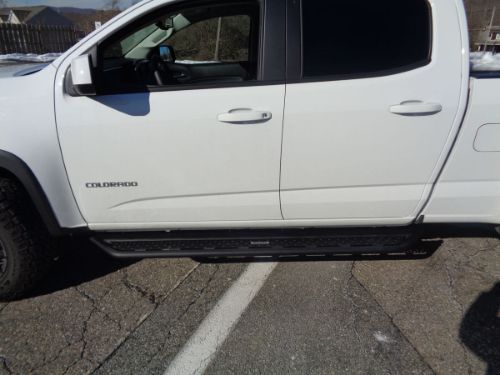 Go Rhino Dominator D6 Side Steps customer photo