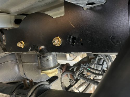 Curt Under-Bed 5th Wheel Brackets customer photo