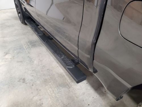 Westin R5 Nerf Step Bars customer photo