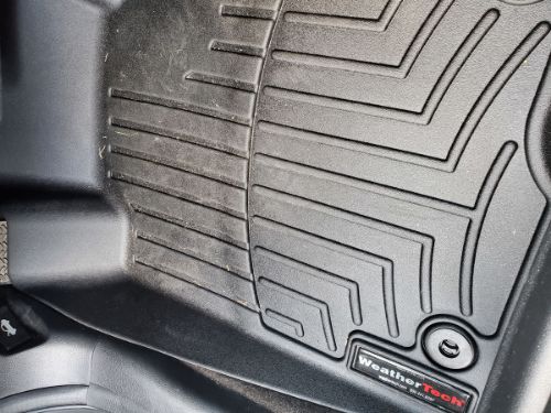 WeatherTech FloorLiners - 1st Row Driver & Passenger - Black customer photo