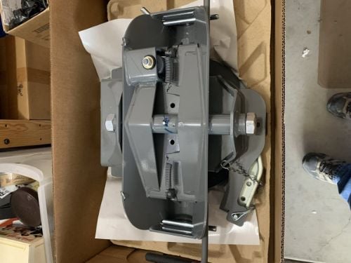 B&W Companion Slider 5th Wheel Hitch Kit For RAM Puck System customer photo