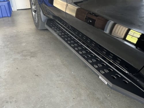 Go Rhino RB20 Running Boards customer photo
