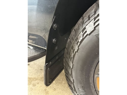 Truck Hardware Gatorback Black Anodized Tremor Mud Flaps - Set of 4 - 2025-2026 Ford Expedition customer photo