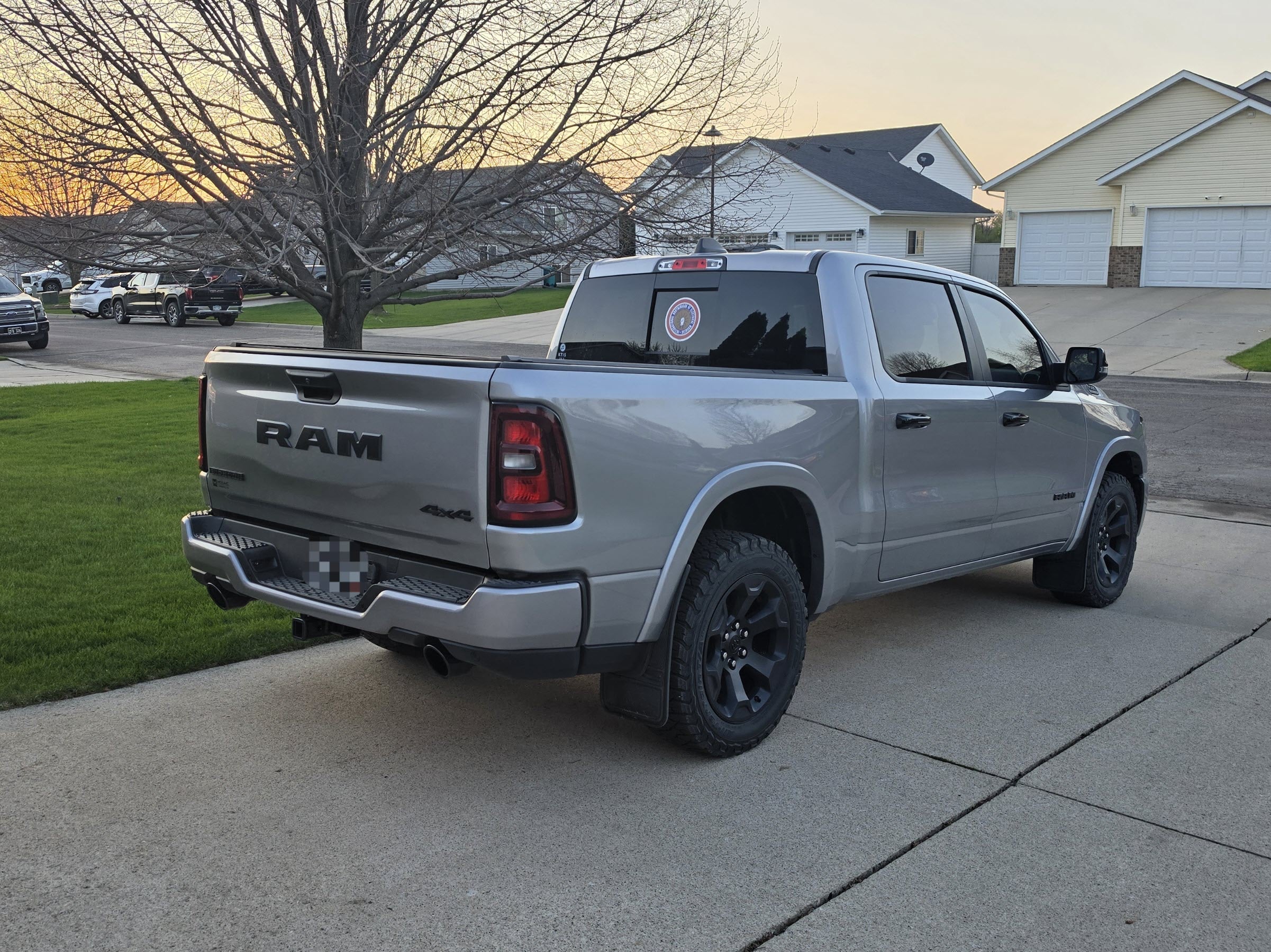 Truck Hardware Razorback Rubber Mud Flaps - Set of 4 - Fits 2019