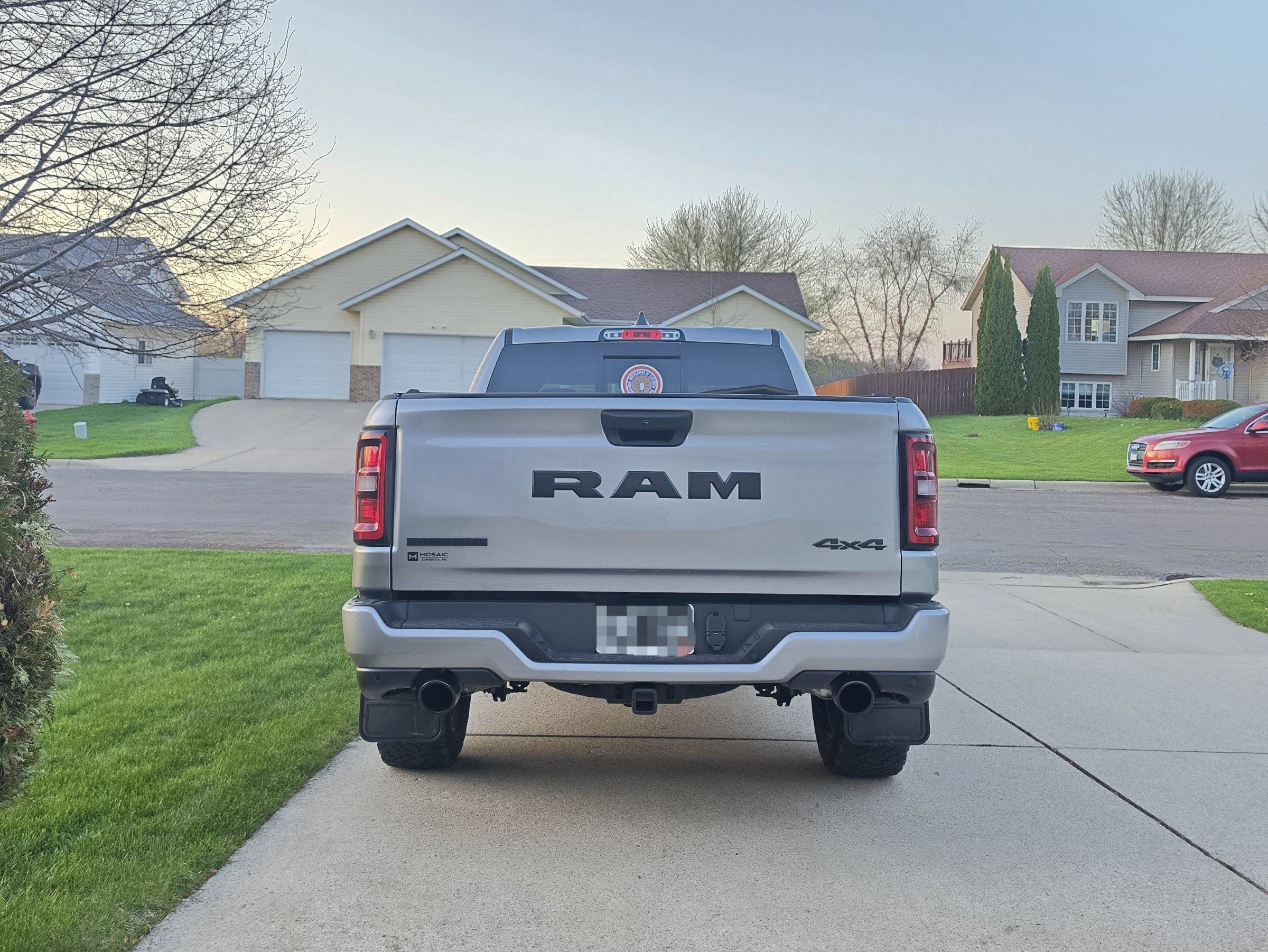 Truck Hardware Razorback Rubber Mud Flaps - Set of 4 - Fits 2019
