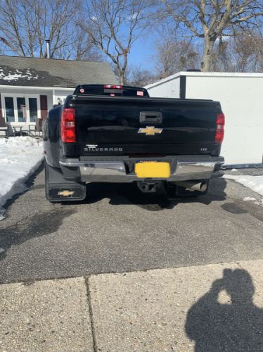 Truck Hardware Gatorback 21"x24" Dually Black Wrap Gold Bowtie Mud Flaps customer photo