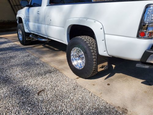 Truck Hardware Gatorback 12"x26" Black Bowtie Cut Mud Flaps customer photo