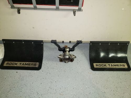 Rock Tamers Hitch Mounted Mud Flaps customer photo