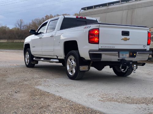 Truck Hardware Gatorback 12"x23" Gold Bowtie Mud Flaps customer photo